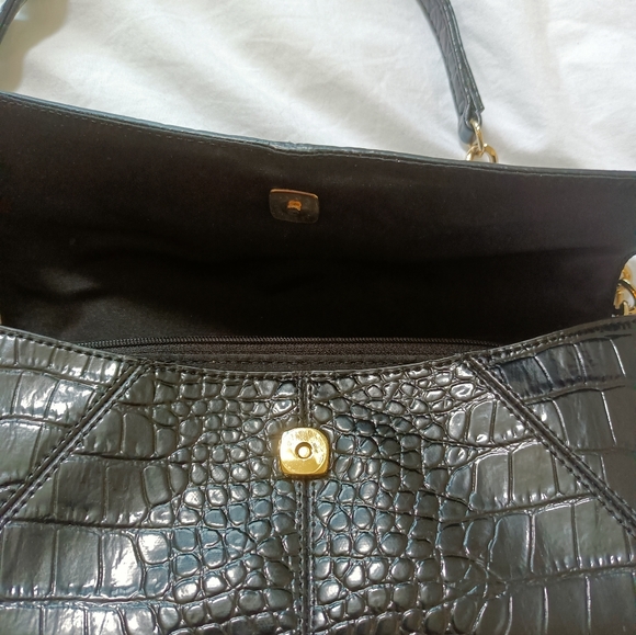 Vintage Y2K Liz Claiborne Shoulder Bag with Gold Chain Strap - Picture 5 of 9